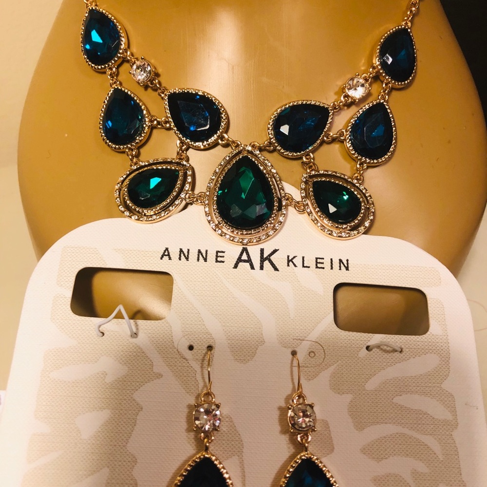 NWT Anne Klein jewelry set - Picture 8 of 8